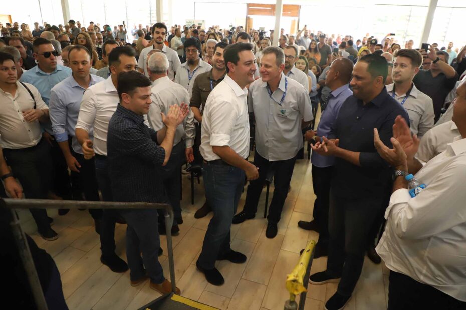 Do Carmo Participa de Importante Lançamento de Programa de Irrigação no Paraná