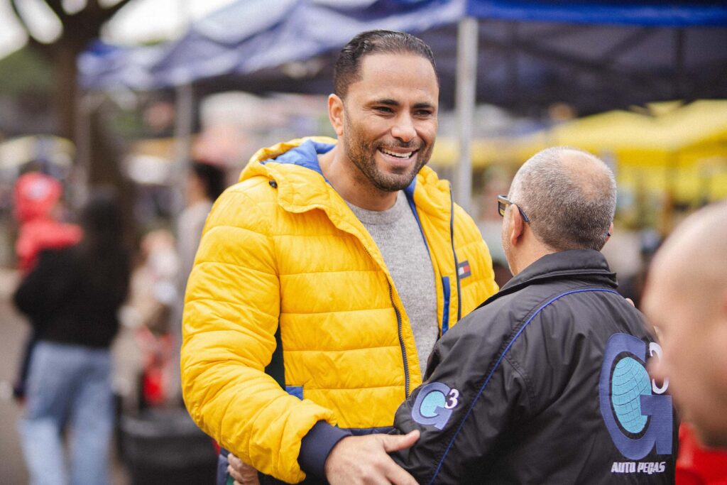 Deputado Do Carmo na feira, deputado do Paraná, Maringá