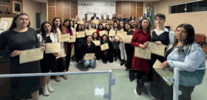 Do Carmo acompanha formatura do Qualifica Paraná e reforça compromisso com capacitação em Itaperuçu